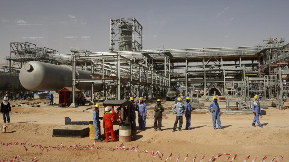 Battling for Market Share: Saudi Arabia Wants Asia Buy More Oil