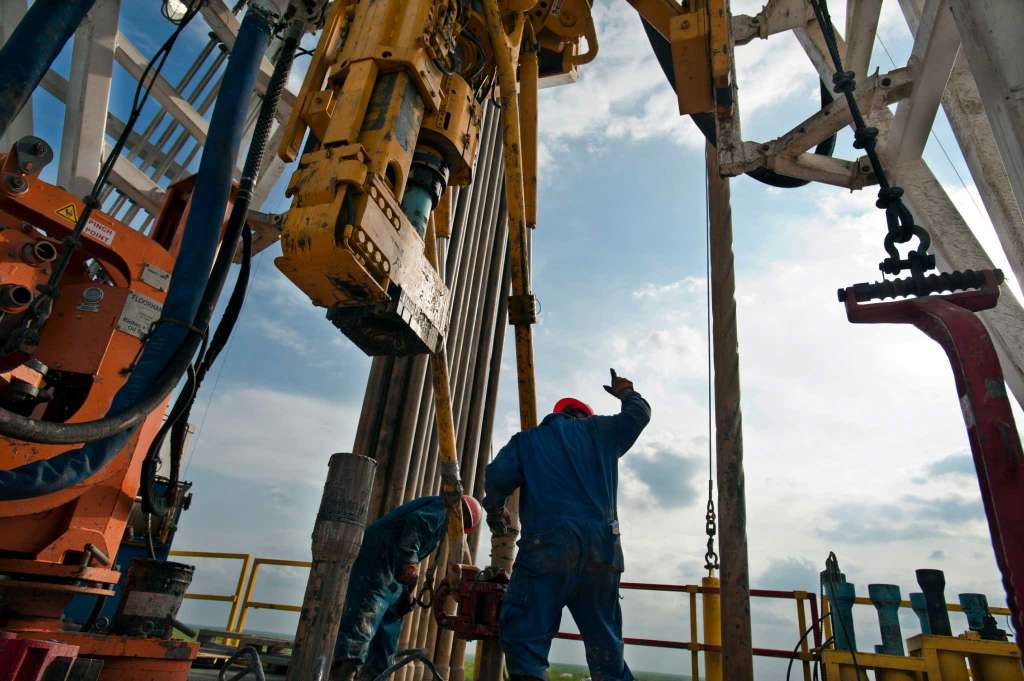 Undaunted by the Oil Bust, American Shale Sector Attracts Investors